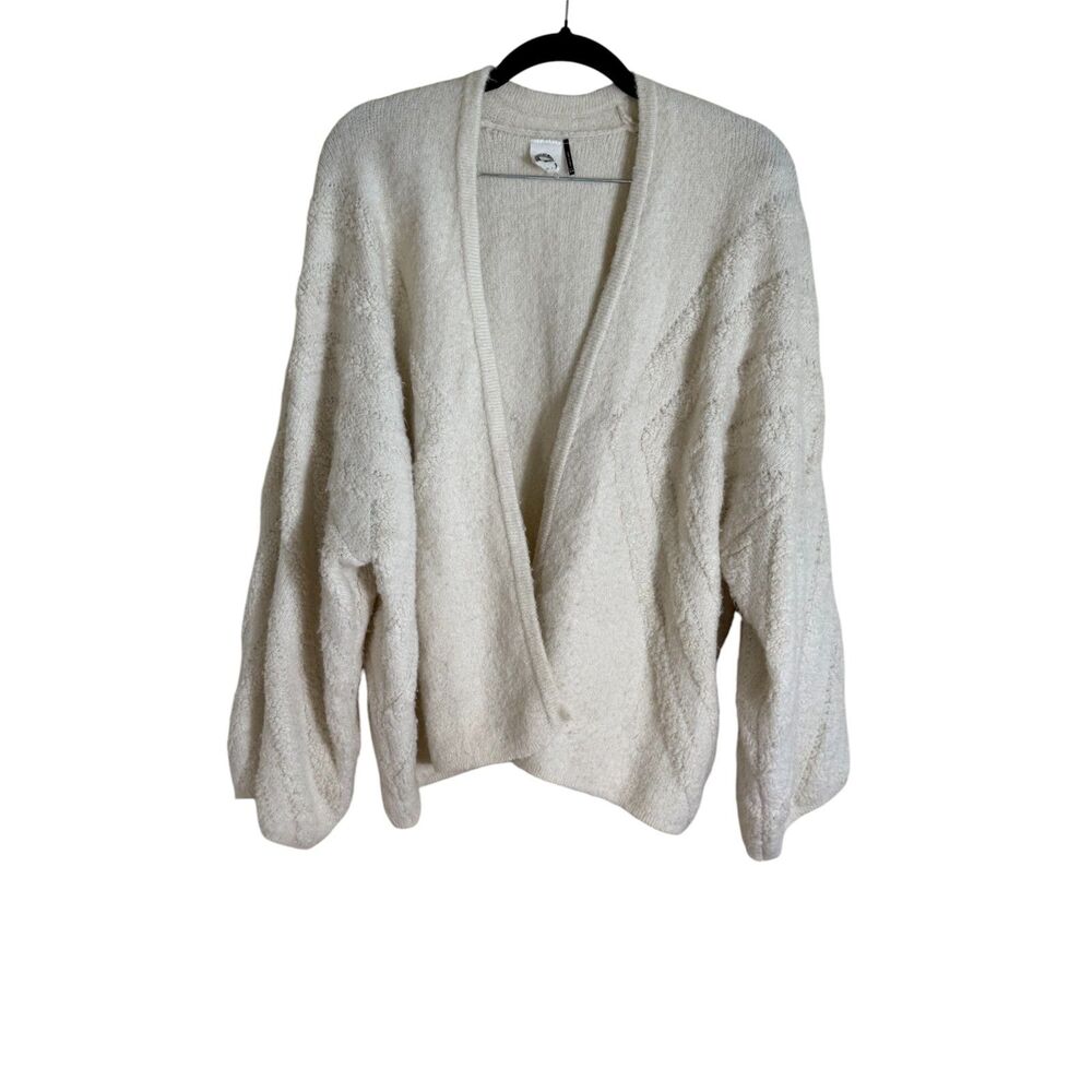Akemi and Kin Anthropologie Open Cozy Sweater O/S